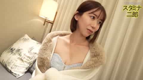 【超神篇！ 】传教士体位爱好者，极致性感女神人妻降临！ ！我用约会软体上的帅哥，明星课来了！我用传教士体位，在吞药的性感小穴里反复射精。 *当我把她深深地刺穿时，她翻了个白眼，脑浆四溅。